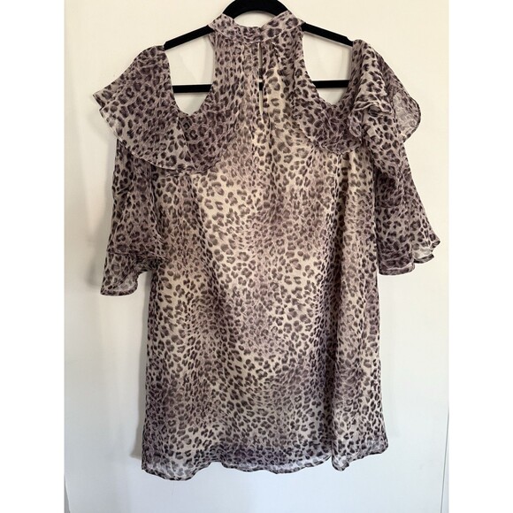 Entro Cold Shoulder Leopard Print Dress Size Small Flowy Fairy - Picture 1 of 5